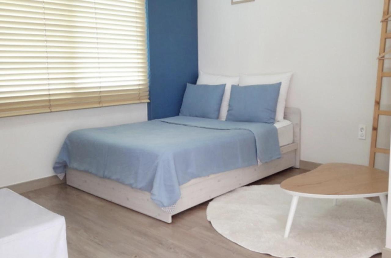 Moon Forest Guesthouse Чеджу Екстериор снимка